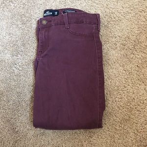 Holister Low Rise Jean Jegging- Advanced Stretch